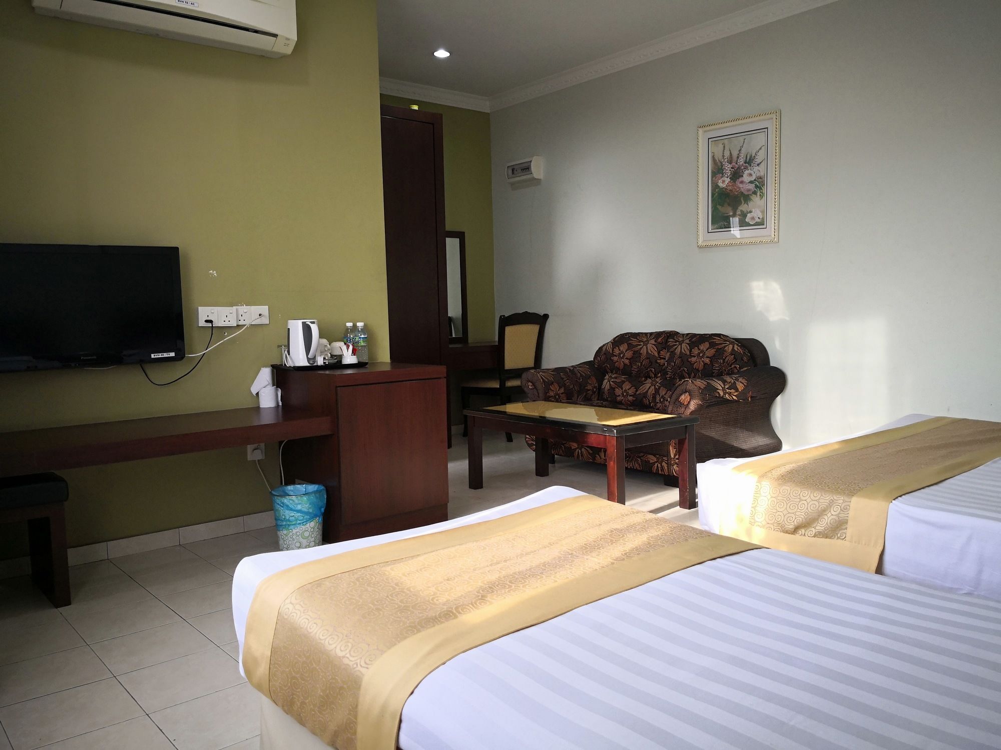 Bayu View Hotel Klang Buitenkant foto